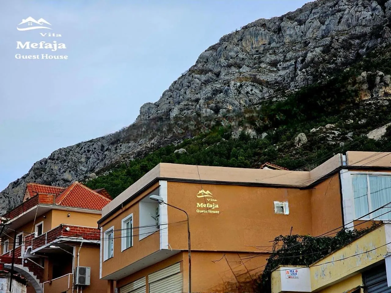 Villa Mefaja Krujë 0*,  Albanië