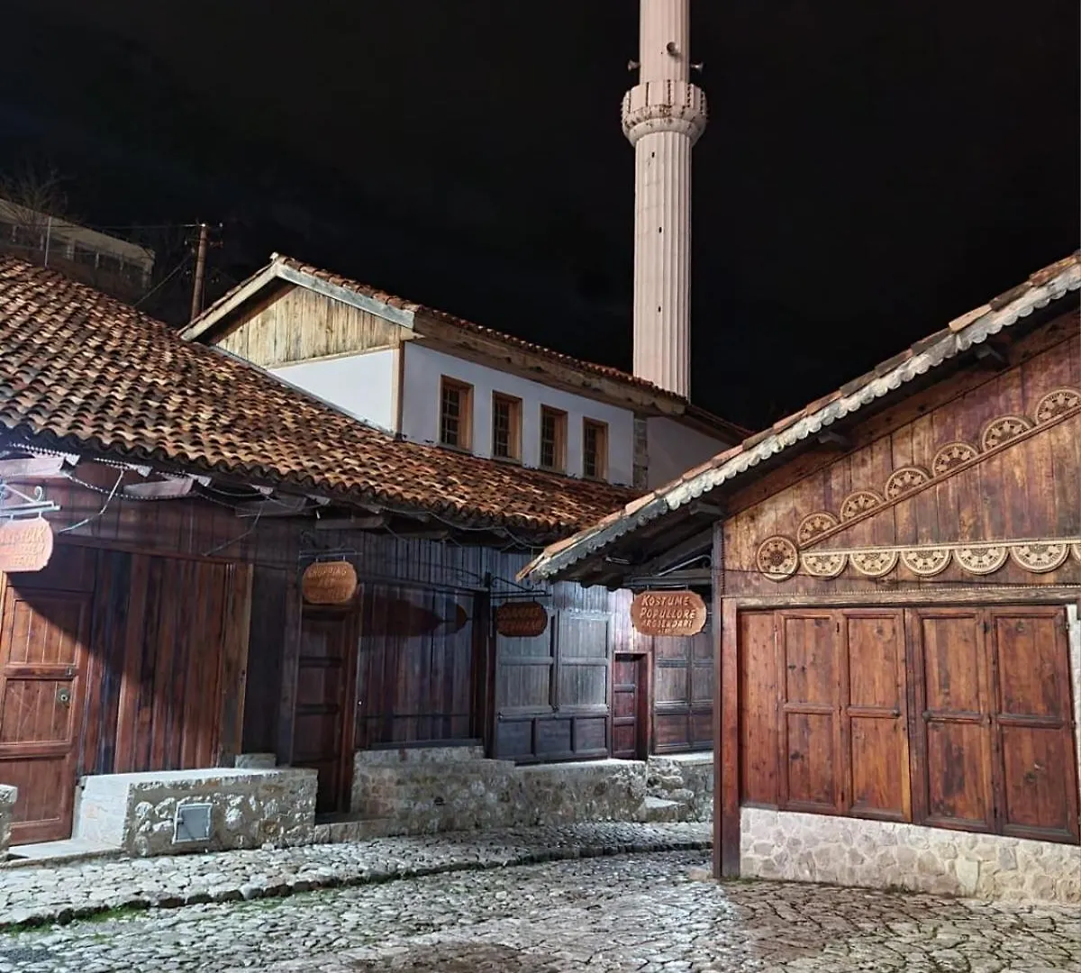 Villa Mefaja Krujë 0*,  Albanië