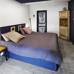 https://la-belle-riviere.hotels-rhonealpes.com